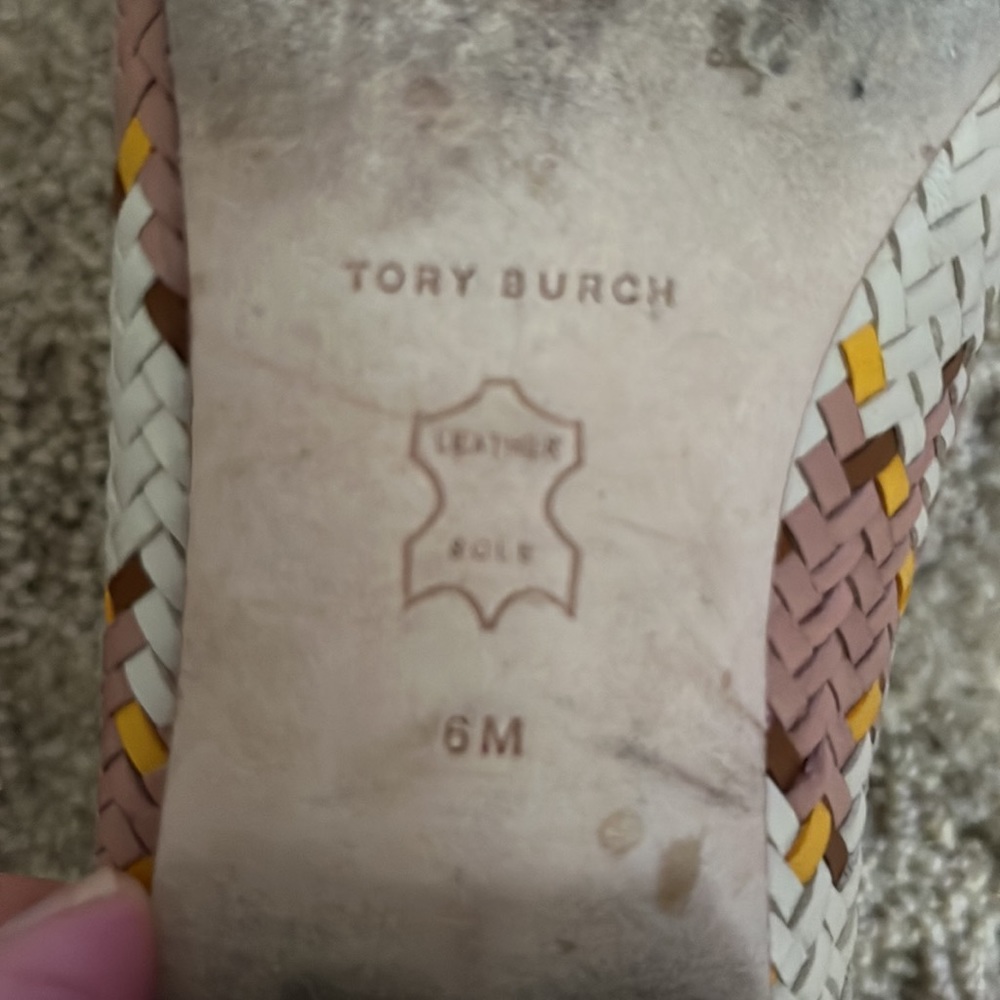 Tory Burch Woven flats. Size 6 - Picture 6 of 7